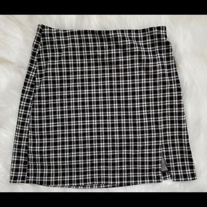 H&M SKIRT SMALL BRAND NEW